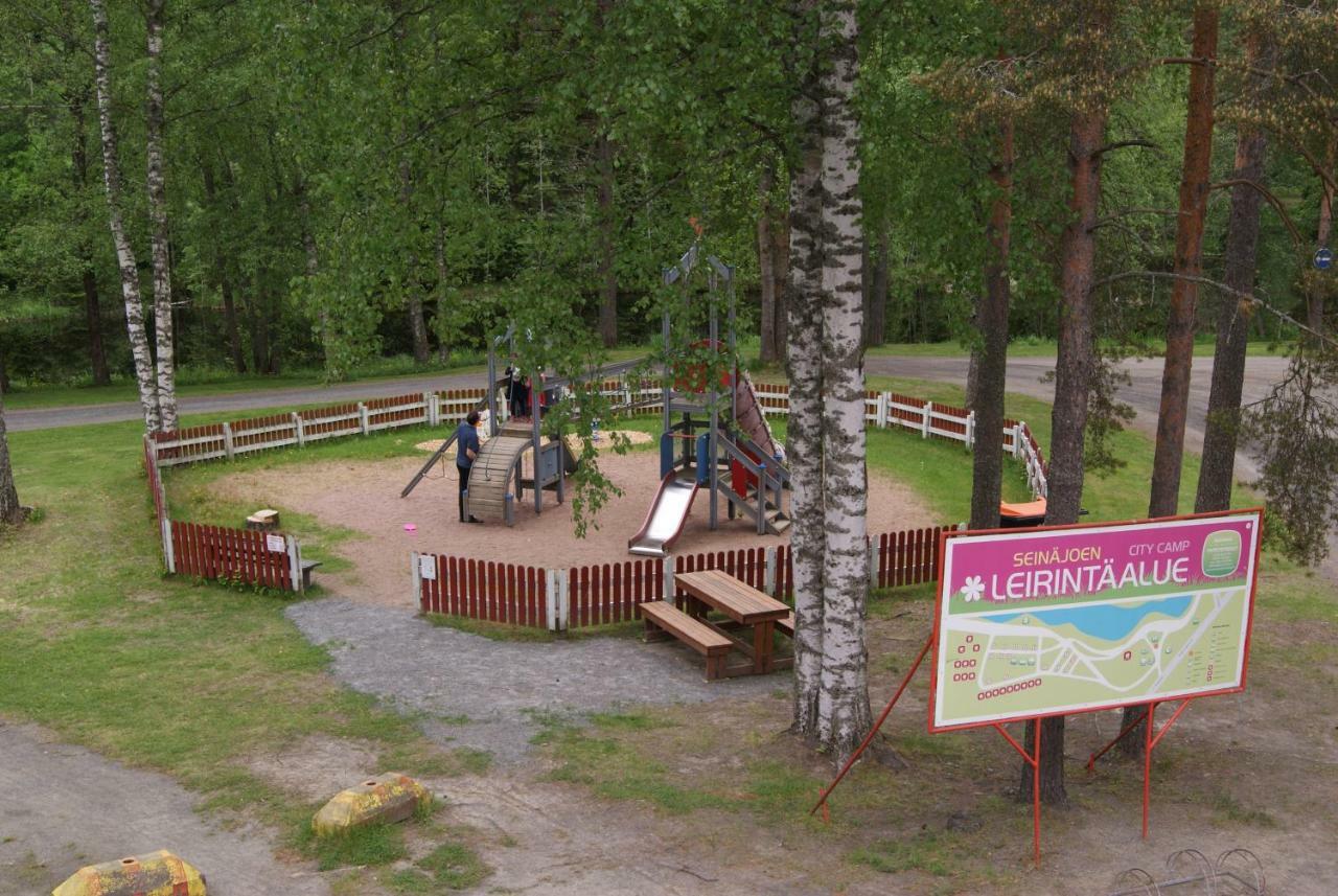 Seinaejoen Leirintaealue Hotel Seinäjoki Exterior photo